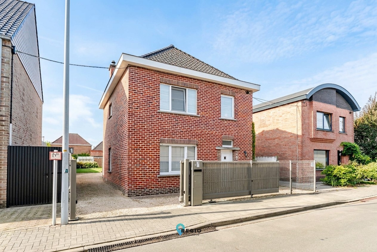 House for sale in Deinze