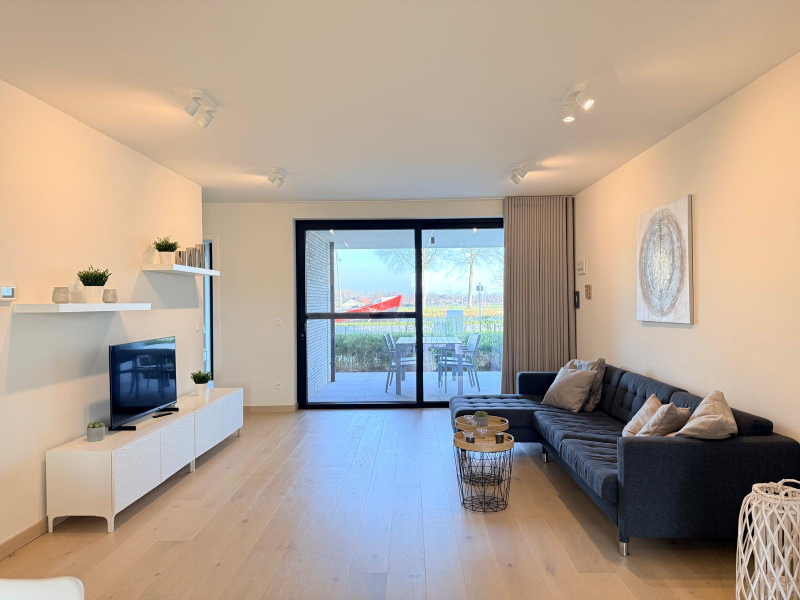 UNIEK GELIJKVLOERS GEMEUBELD 3 SLAAPKAMER APPARTEMENT! - foto 5