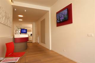 This move-in ready office is located in the charming, historic center of Lier, in the beautiful Berlarij.With an area of 103 m², this space offers...