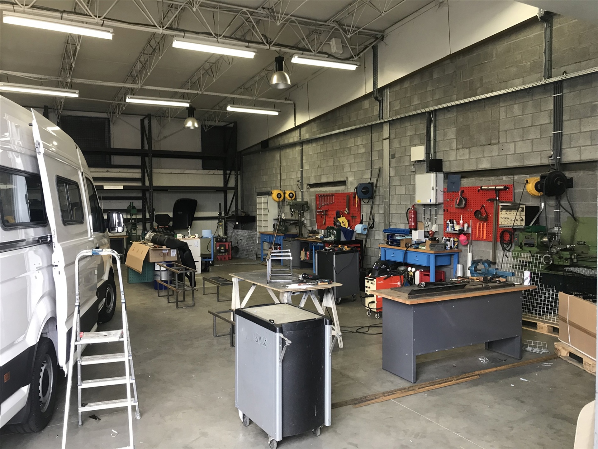 Atelier van 219 m² met kantoor te huur langs de Noorderlaan - foto 5