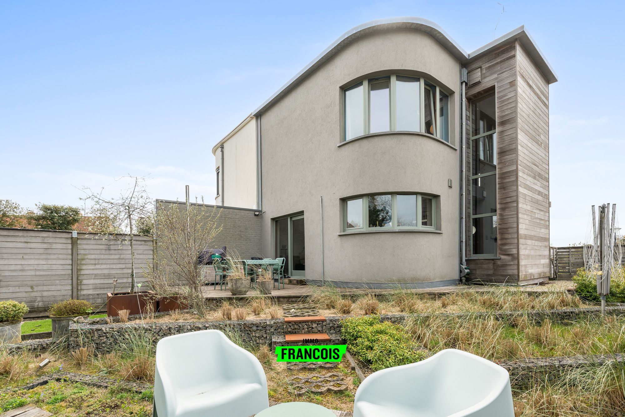 Unieke woning op prachtige locatie te Oostduinkerke palend aan de WITTE BURG - foto 2
