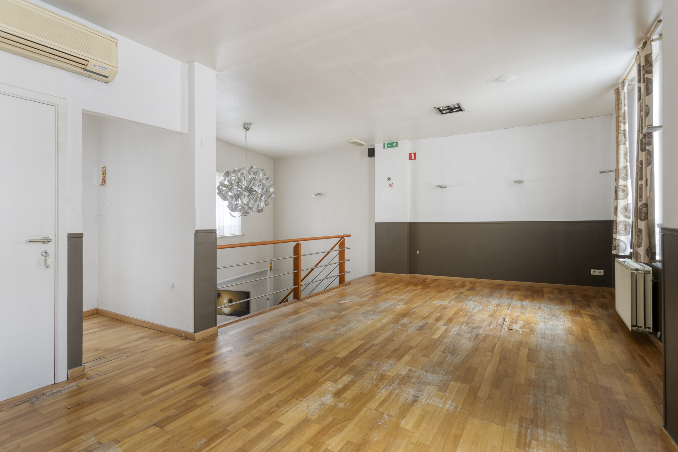 Commercial property with residence near station Denderleeuw - photo 5