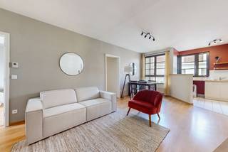 Info and visits: 02 315 51 71Just a stone's throw from shops, transport (Evere station, streetcars, bus) and main roads, We Invest offers you this...