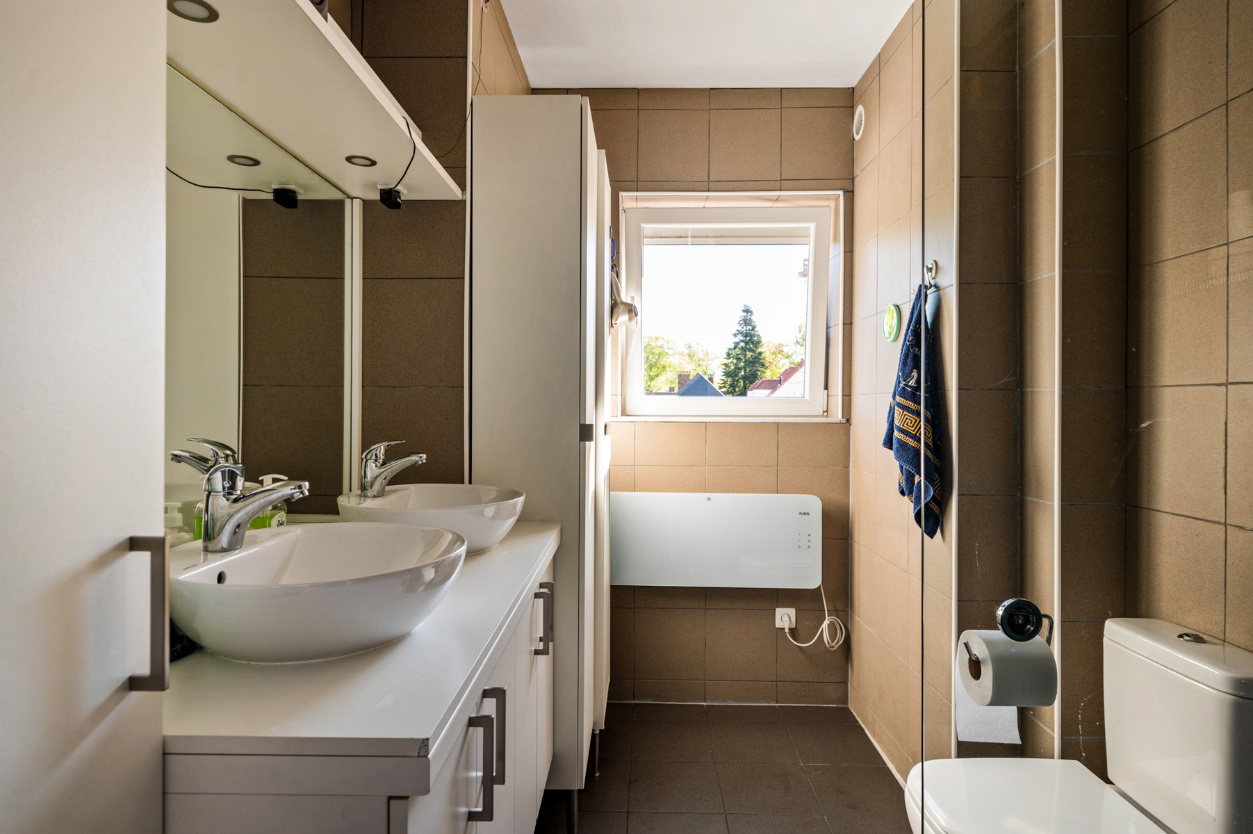 Instapklare woning met 2 kamers, tuin en garage - foto 5