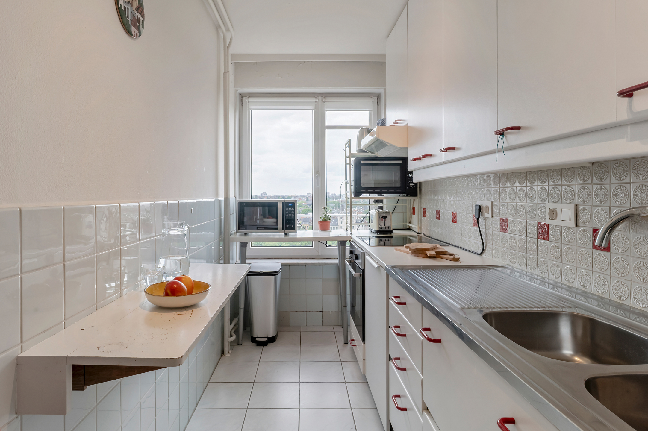 Tof appartement hoog boven Berchem mét autostaanplaats! - foto 4