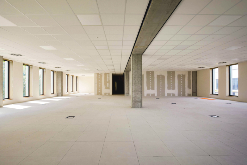 Roeselare - centrum : Kantoorruimte van 306m² bruto en terras op commerciële ligging - foto 5