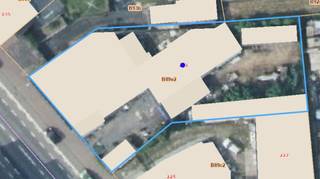 <p>Projectgrond met een straatbreedte van +- 24meter, gunstig gelegen, verkeersas naar het centrum.</p>
