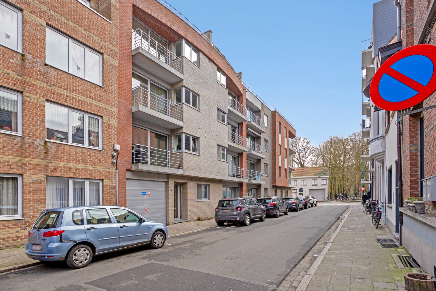 Appartement met terras en zicht op het Rivierenhof - foto 1