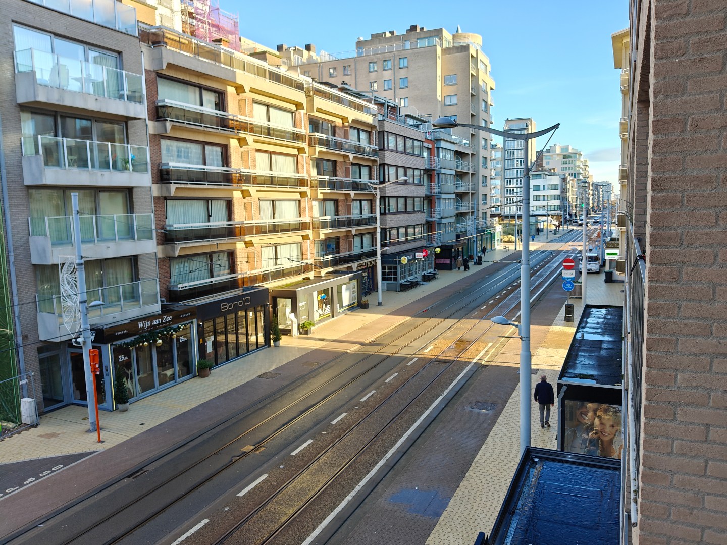 Centraal gelegen, ruim 2 slaapkamerappartement op wandelafstand van de Zeedijk. - foto 5