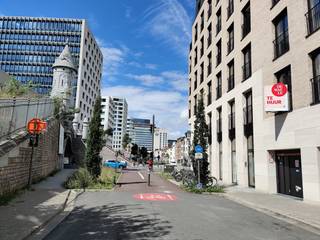 Underground parking space for rent in Baron Joostensstraat 1.Located in a prime location, near Central Station. Underground parking accessible via...