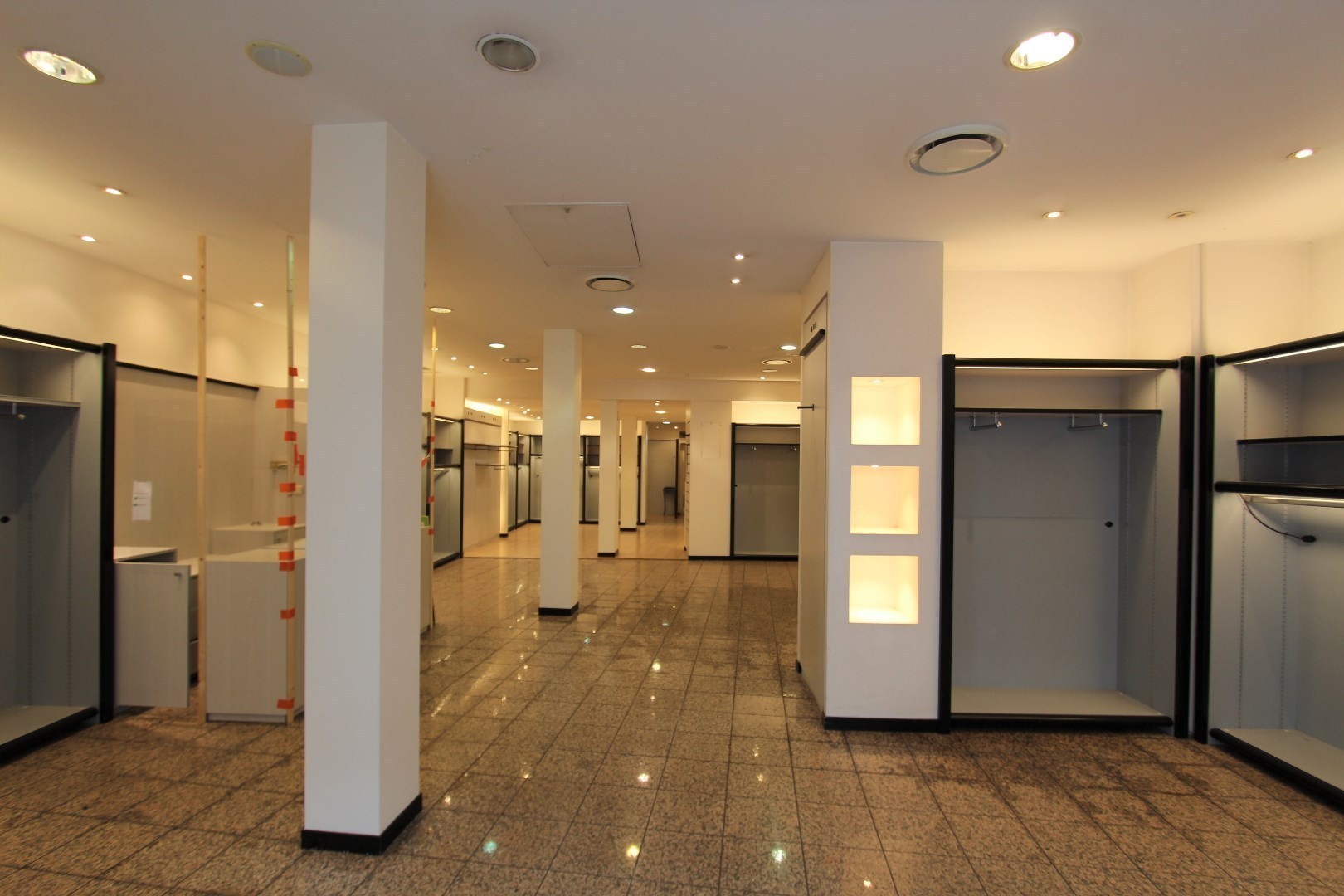 Authentiek gebouw in het stadscentrum van Tongeren - foto 4