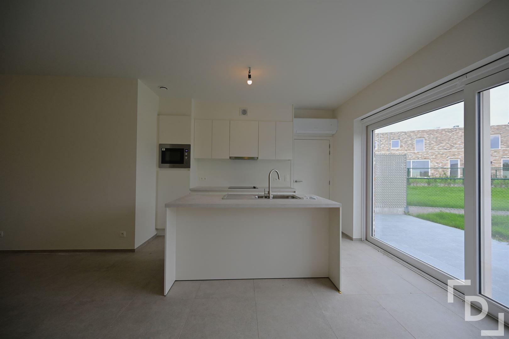 Afgewerkte nieuwbouwwoning te huur in hartje Proven. - foto 5