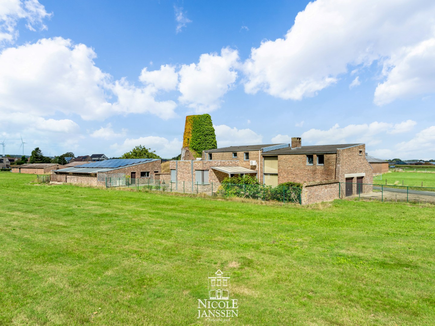 Maison à vendre à Dilsen-Stokkem avec 5 chambres - photo 3