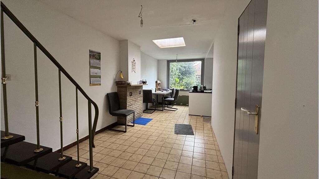 Ruime 3-slaapkamerwoning met stadsterras te koop in Brugge - photo 5