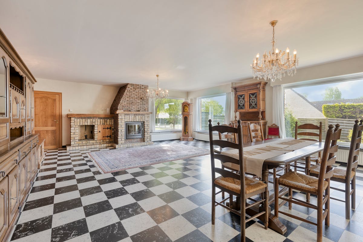 Gelijkvloerse villa met ruime tuin op een perceel van 2113m² - foto 4