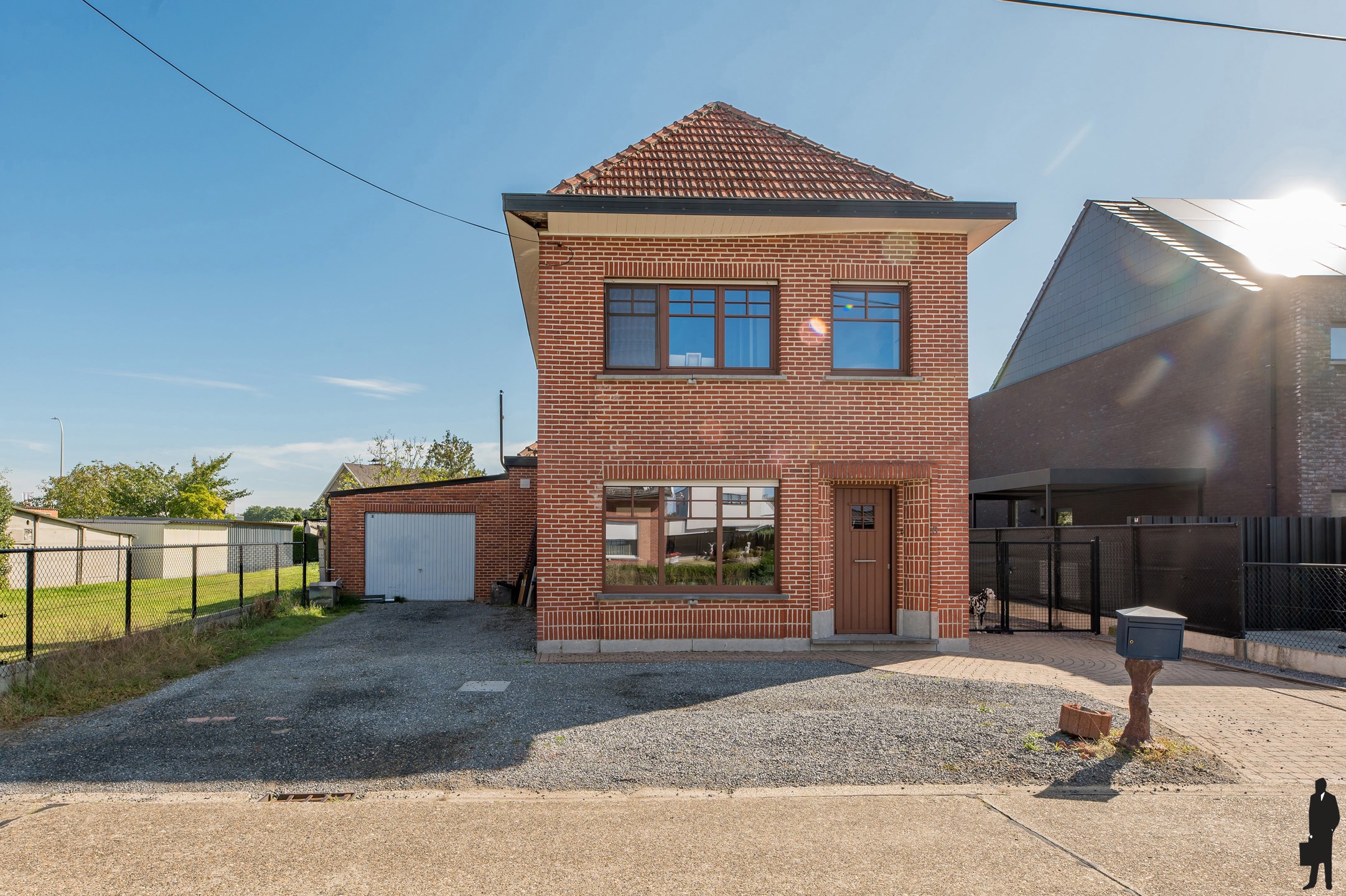 House for sale in Begijnendijk with 3 bedrooms - photo 2