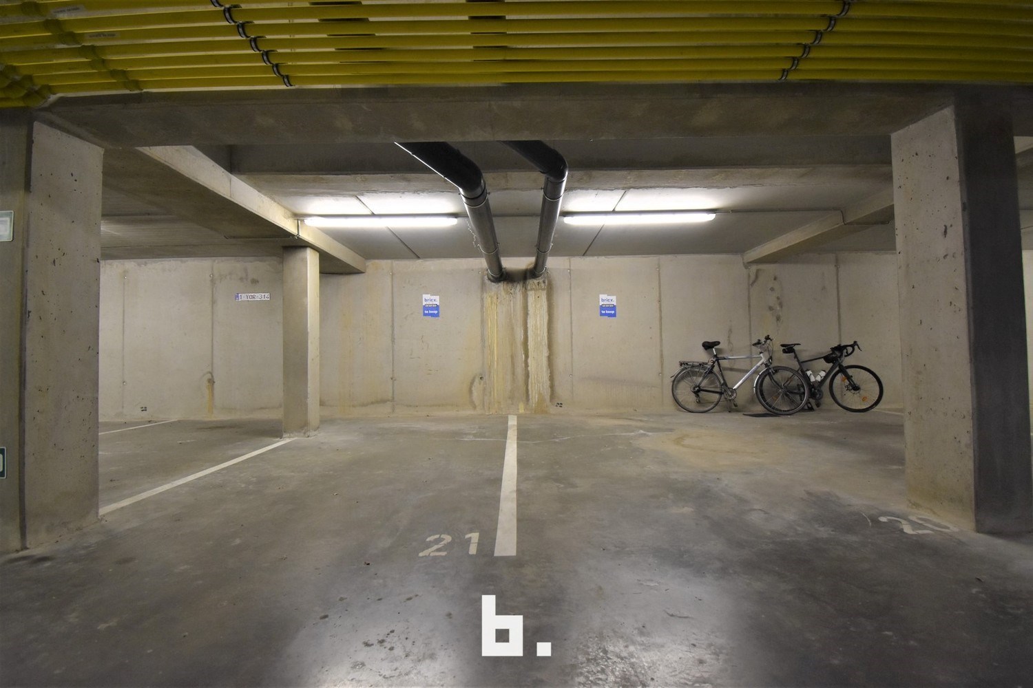 Inpandige autostaanplaatsen nabij het centrum - foto 2