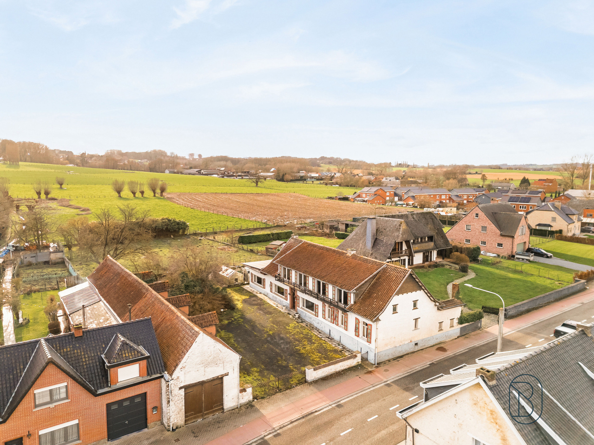 Te renoveren charmante hoeve met véél potentieel! - foto 5