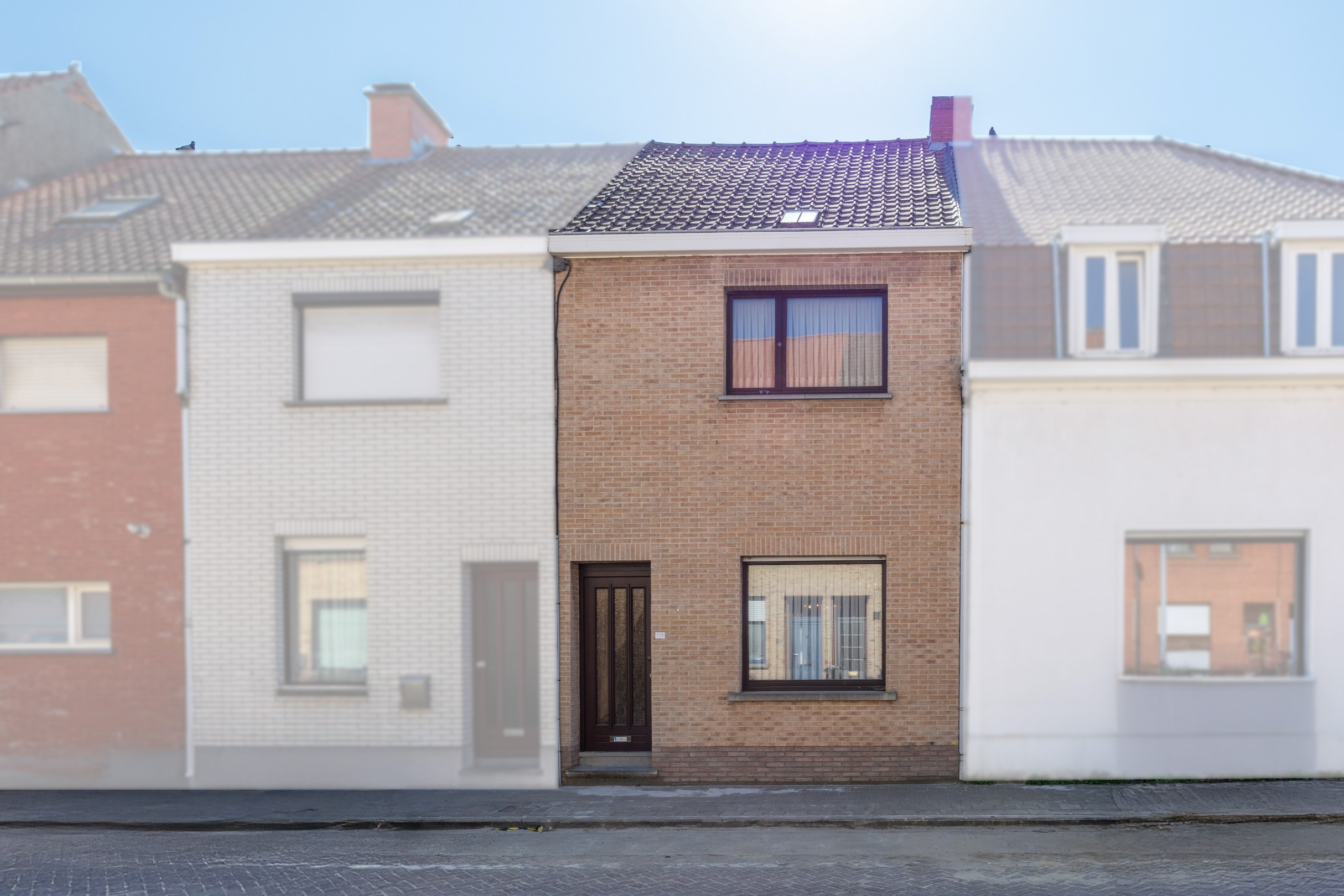 Ruime woning met potentieel en uitstekende ligging! - foto 1