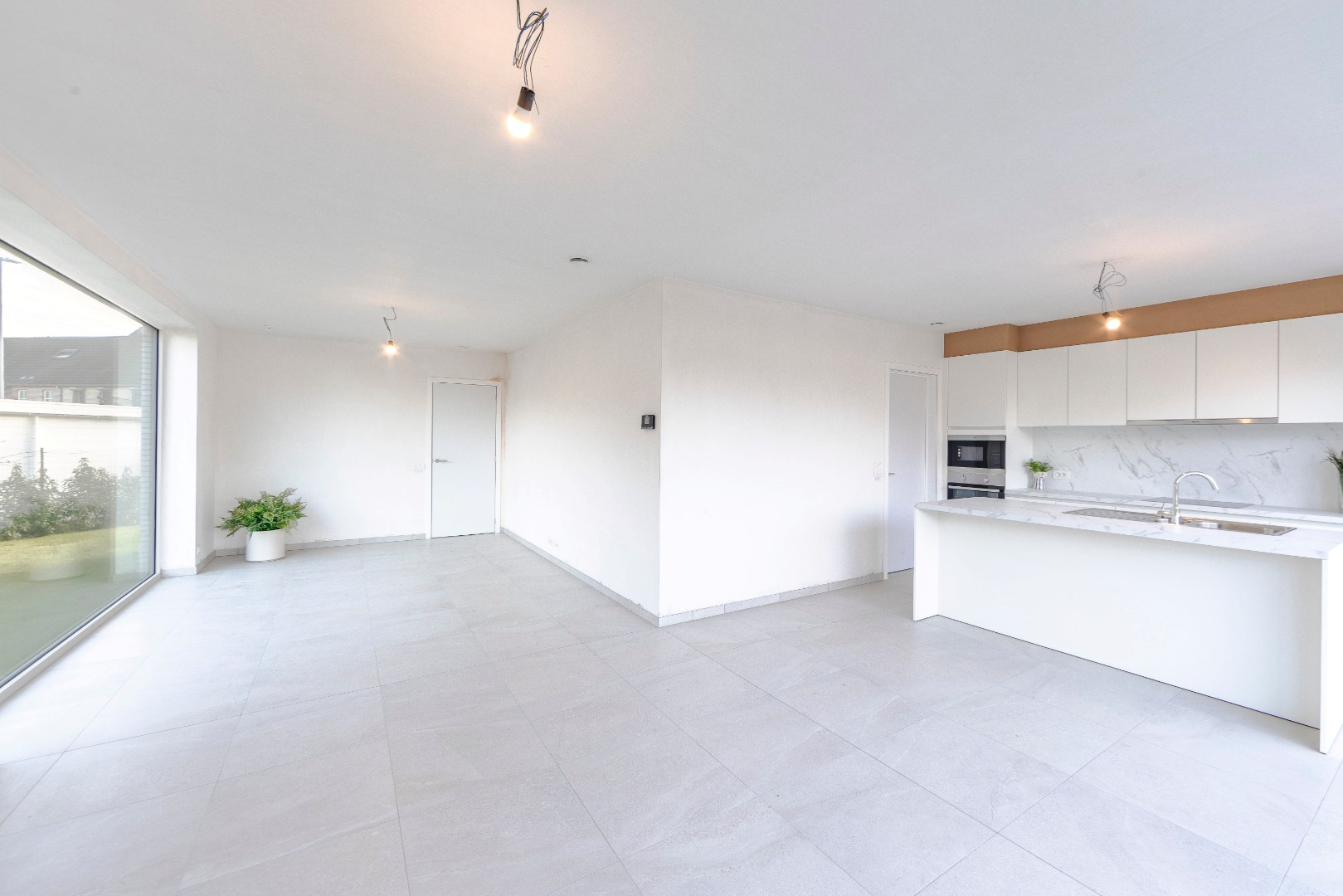 Moderne woning in rustige wijk nabij E403 en AZ Delta - foto 3