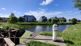 Deze garagebox bevindt zich in de residentie Waterfront te Nieuwpoort-Stad.Dankzij de mooie oppervlakte en de goede ligging is deze garage geschikt...