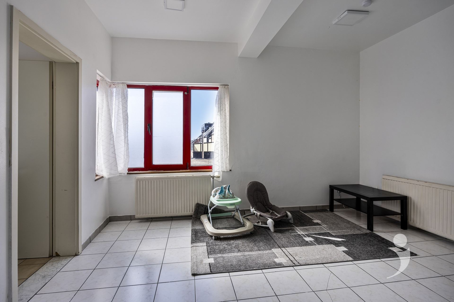 Interessante opbrengsteigendom met drie appartementen - foto 5