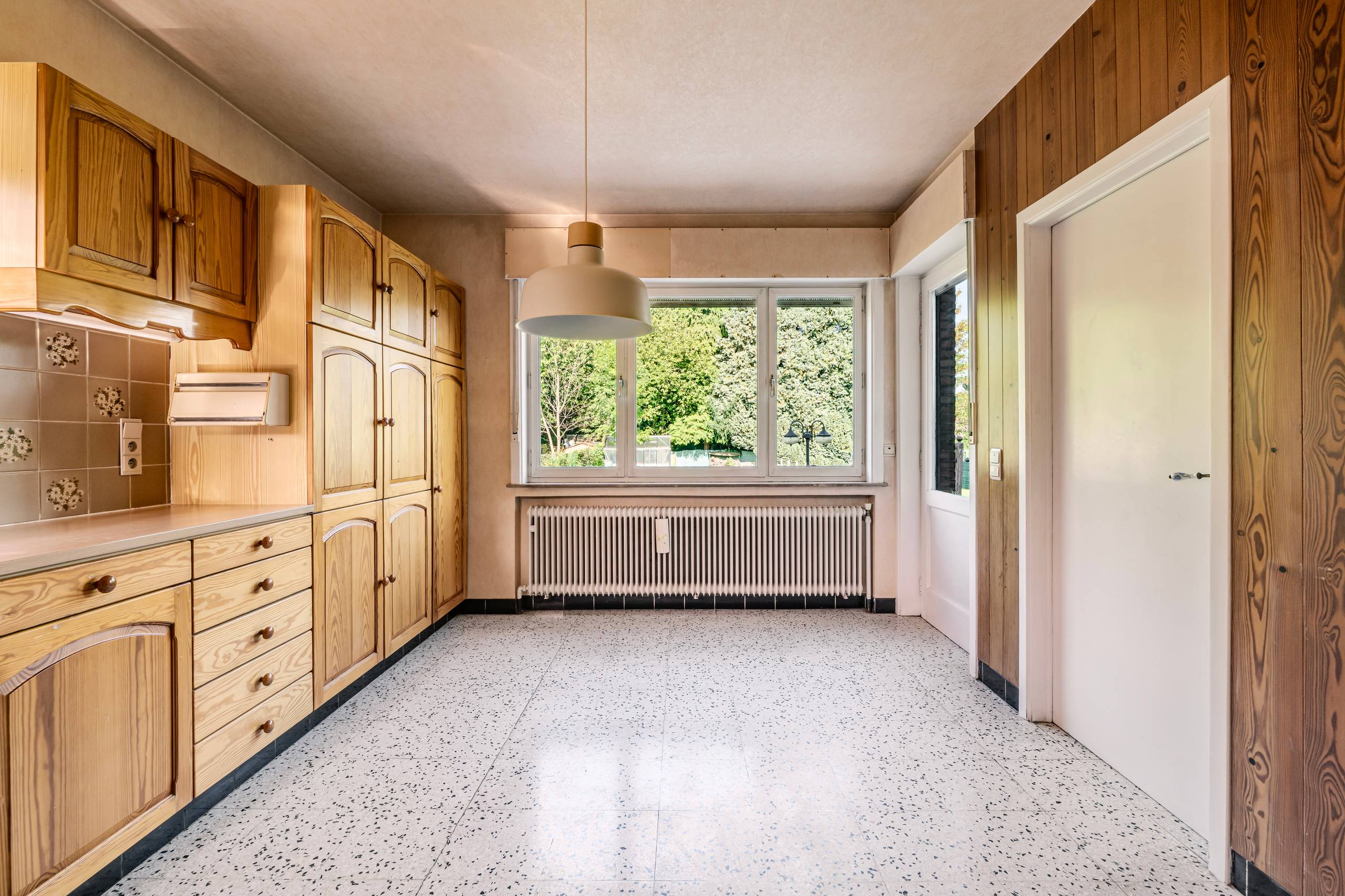 Halfopen woning met grote tuin in Wezembeek-Oppem - foto 5