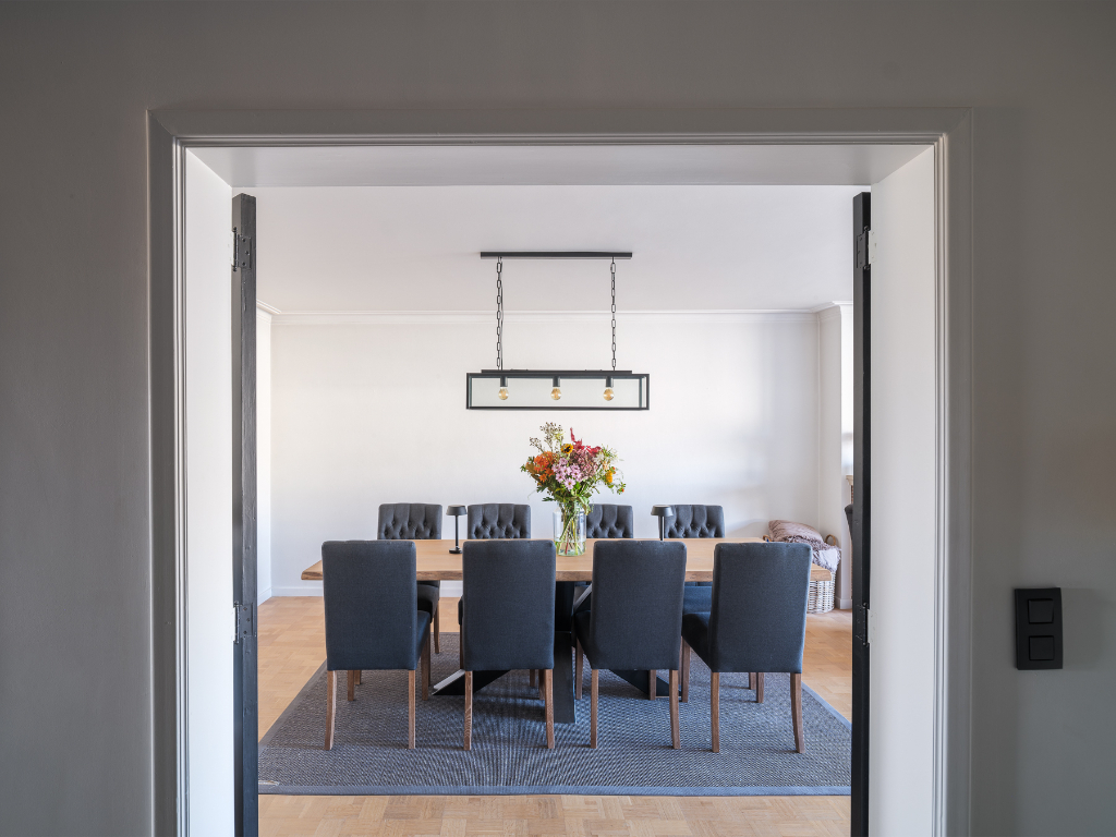 Gent centrum: Ruim appartement (3 slpkmrs) met buitenruimte, weids zicht en parkeergelegenheid nabij het het Zuidpark - Opportuniteit! - photo 5