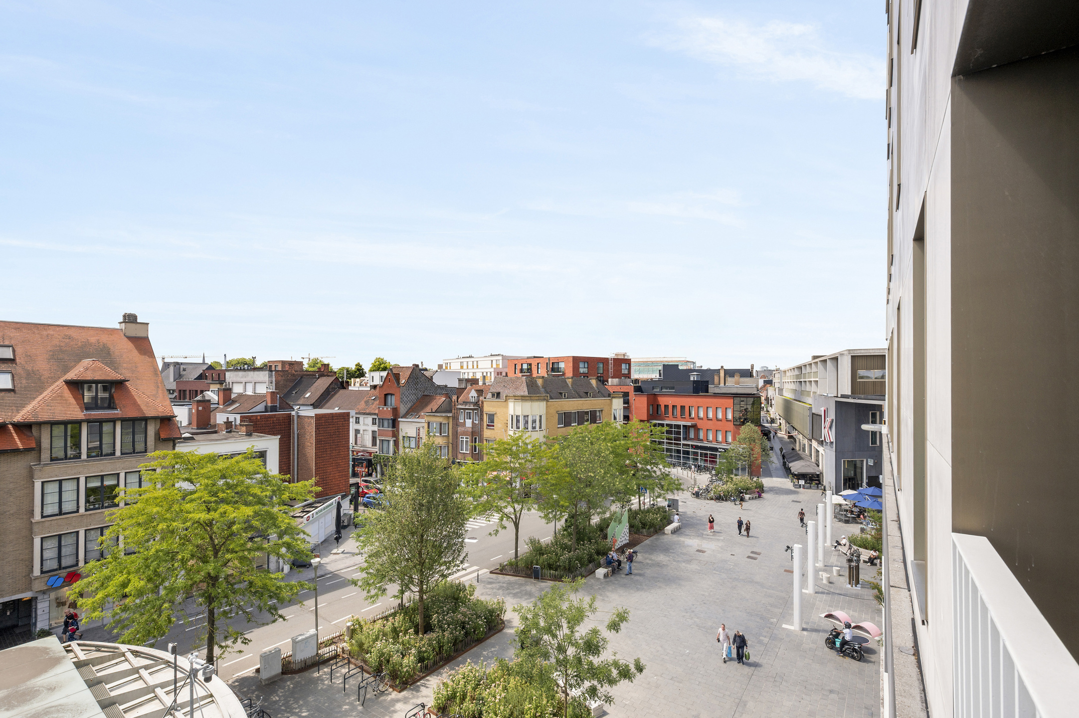 TOPGELEGEN APPARTEMENT met 2 slaapkamers en leuk ZONNETERRAS - foto 5
