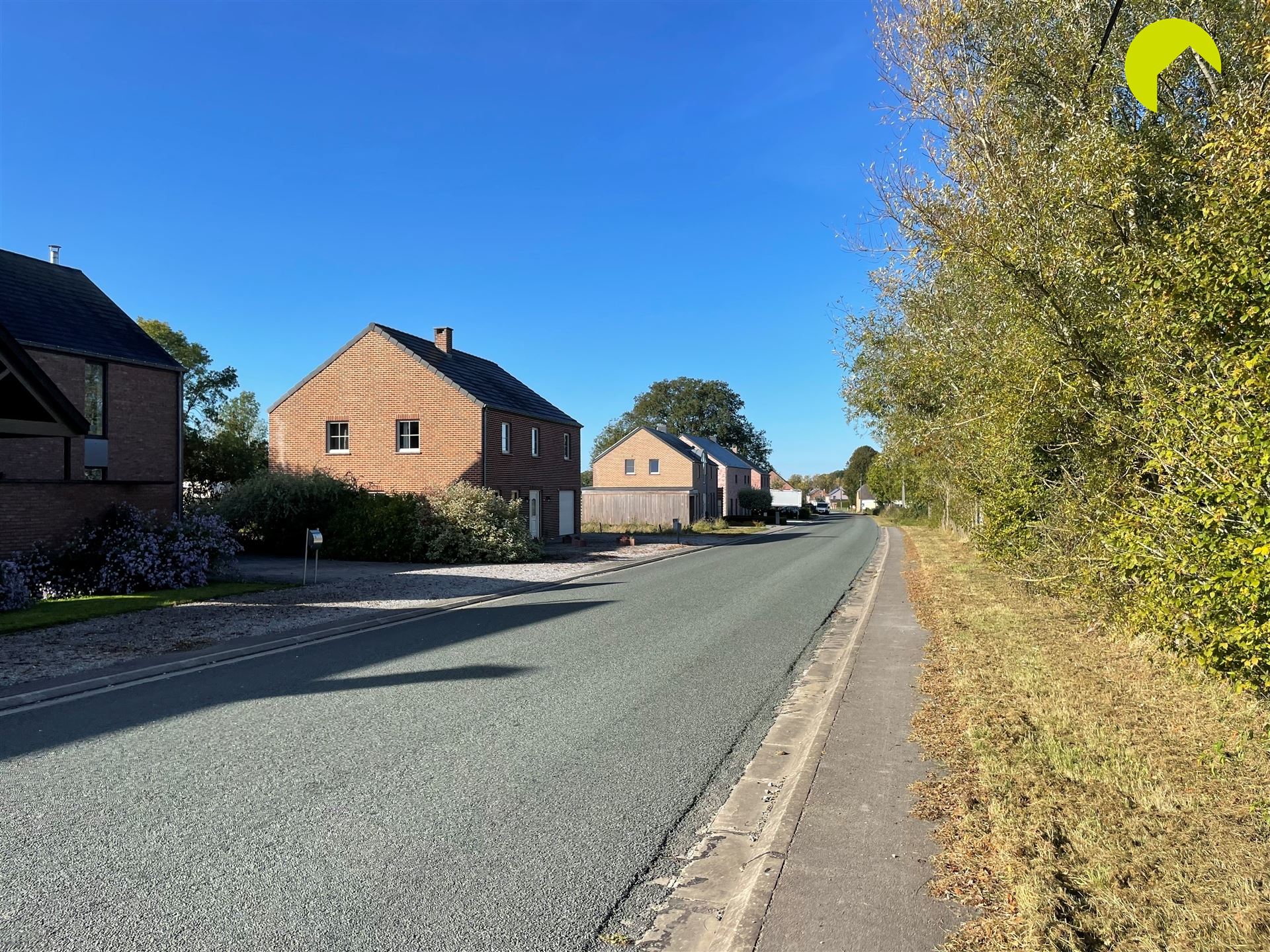 Land for sale in Momignies - photo 1