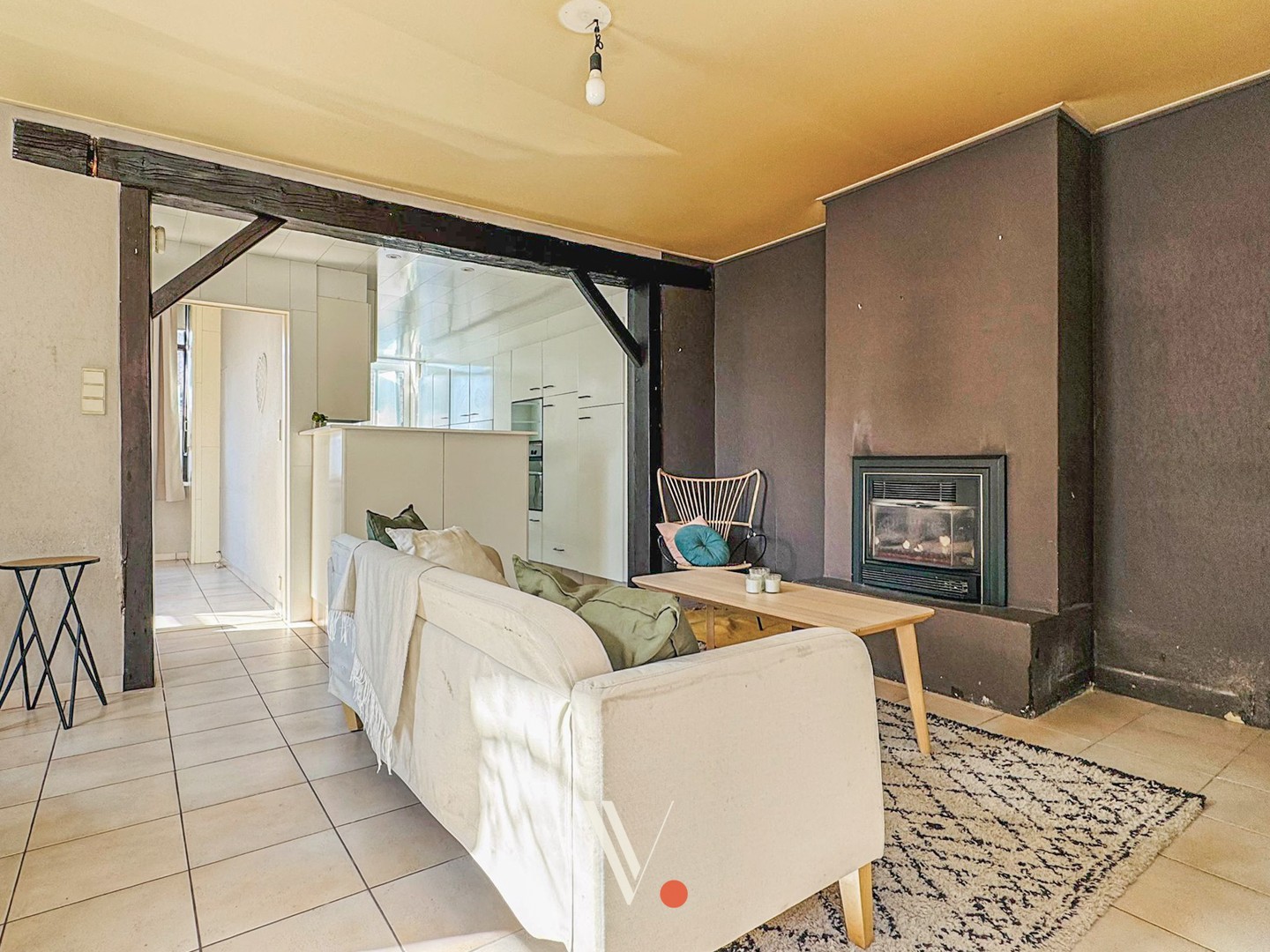 Ruime hoekwoning met 5 slaapkamers in centrum Izegem - foto 3