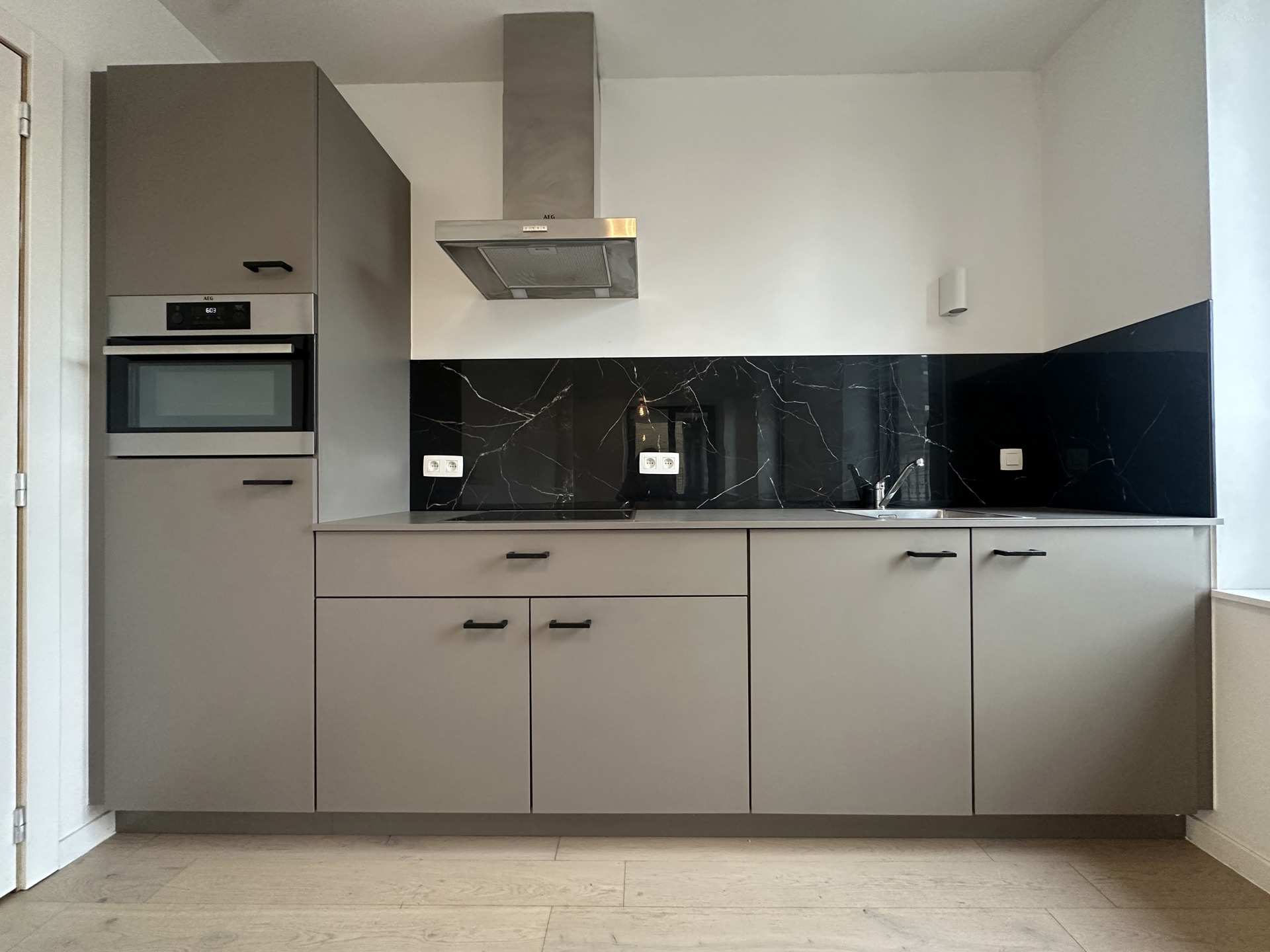 Apartment for rent in Antwerp with 1 bedroom - photo 3