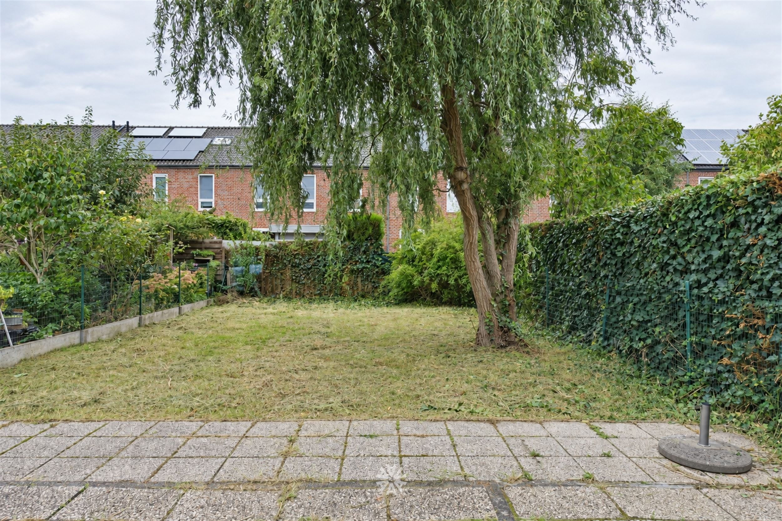 Gerenoveerde rijwoning met inpandige garage te huur in Wondelgem - foto 5