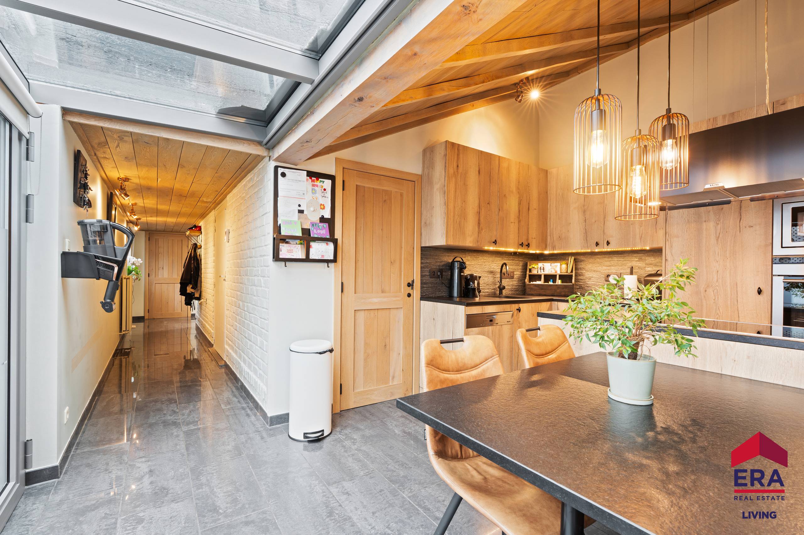 Woning met 4 slpk, magazijn (172 m²) en tuin in Haaltert - foto 5