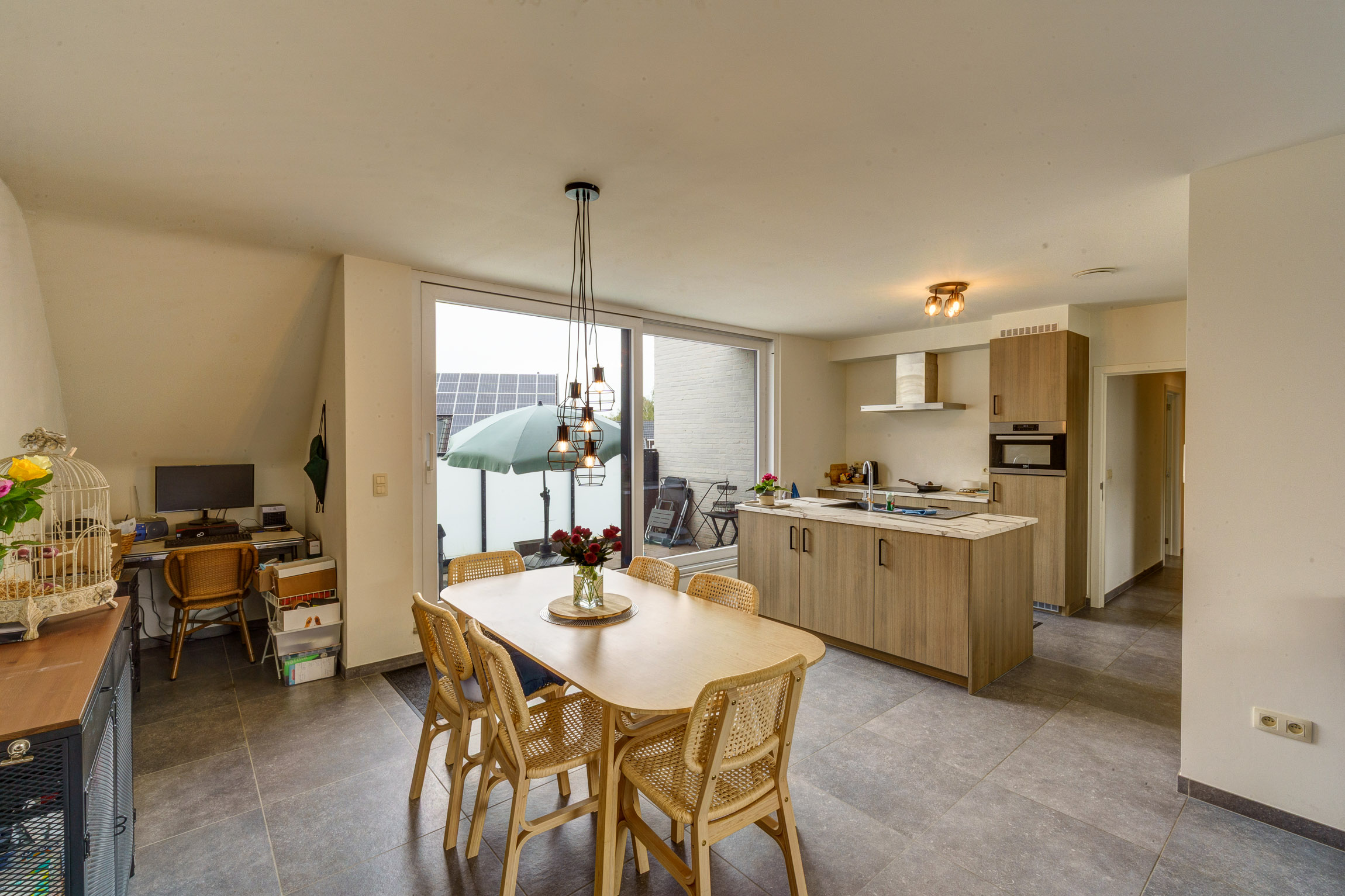 Ruim app met terras en drie slaapkamers in centrum Meerhout - foto 4