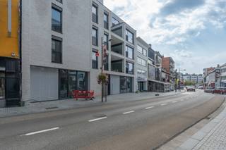 Commercial à vendre à Mol