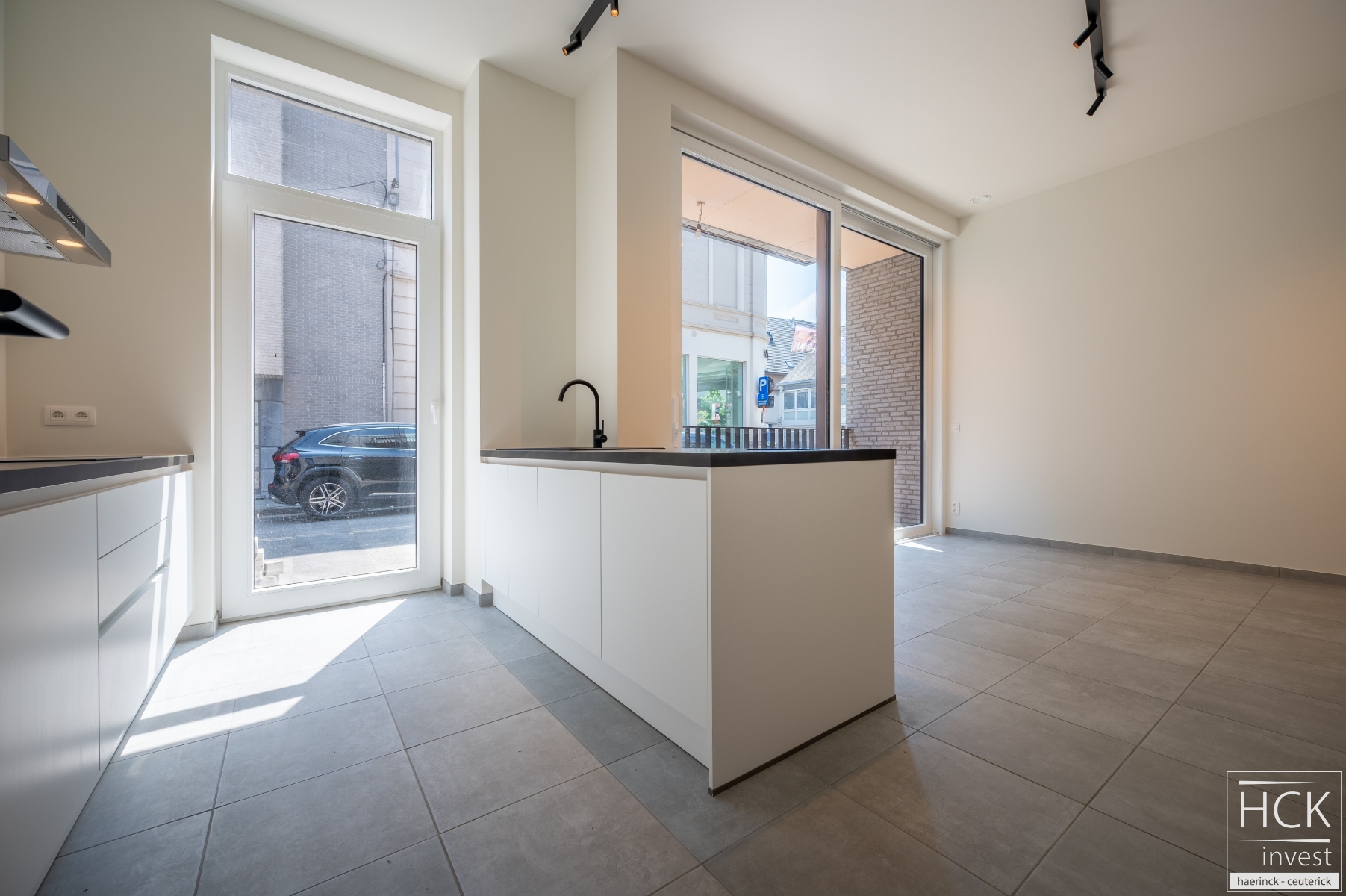 DEINZE - Nieuwbouw APP. met 2 SLPK, 2 terrassen én parkeerplaats - foto 5