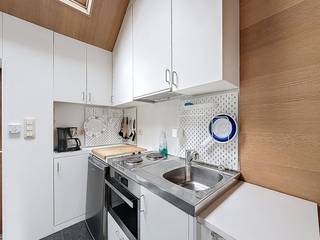 1 slaapkamer appartement te huur te Sint-Idesbald. Afgewerkt op stijlvolle wijze. Optimale indeling:living met lichtinval, open keuken en...