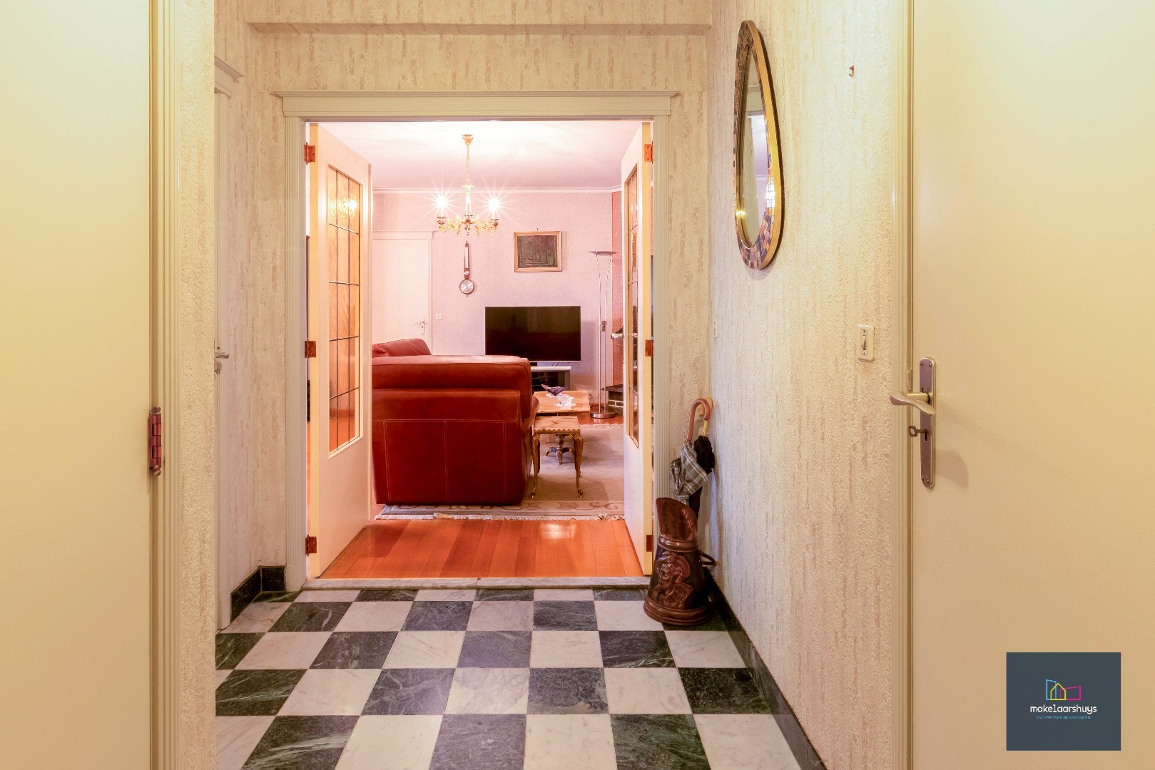 Mooi 3 slaapkamerappartement met parkeerplaats nabij Gent -Sint-Pieters - foto 4