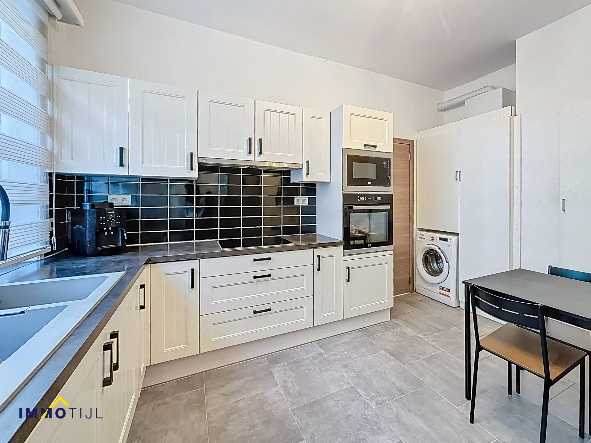 Ideale starterswoning met 3 slaapkamers en zonnige tuin! - foto 4