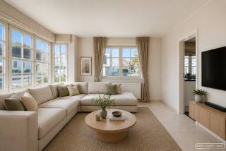 Welkom in deze verrassend ruime woning gelegen in de Kapellestraat 10A te Tiegem. Deze eigendom maakt deel uit van een bijzonder woonconcept...