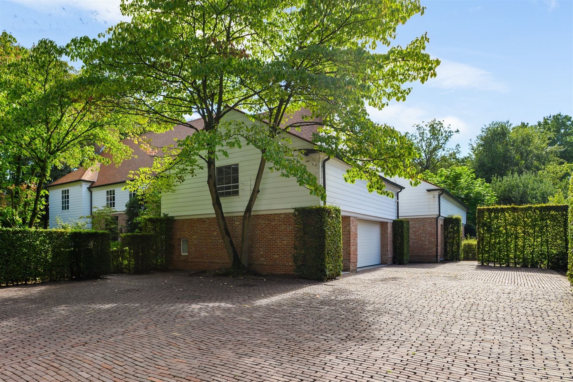 Royale villa met inpandig zwembad op toplocatie - foto 5