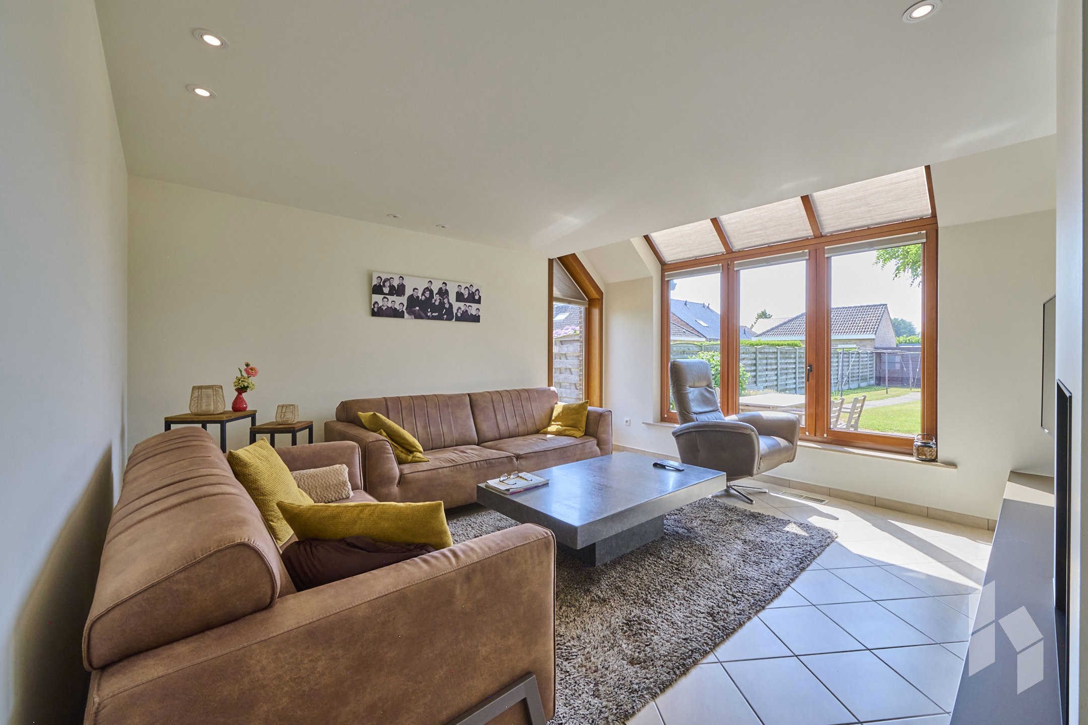 Rustig gelegen woning met 5 slpks op een perceel van 905 m²! - foto 2