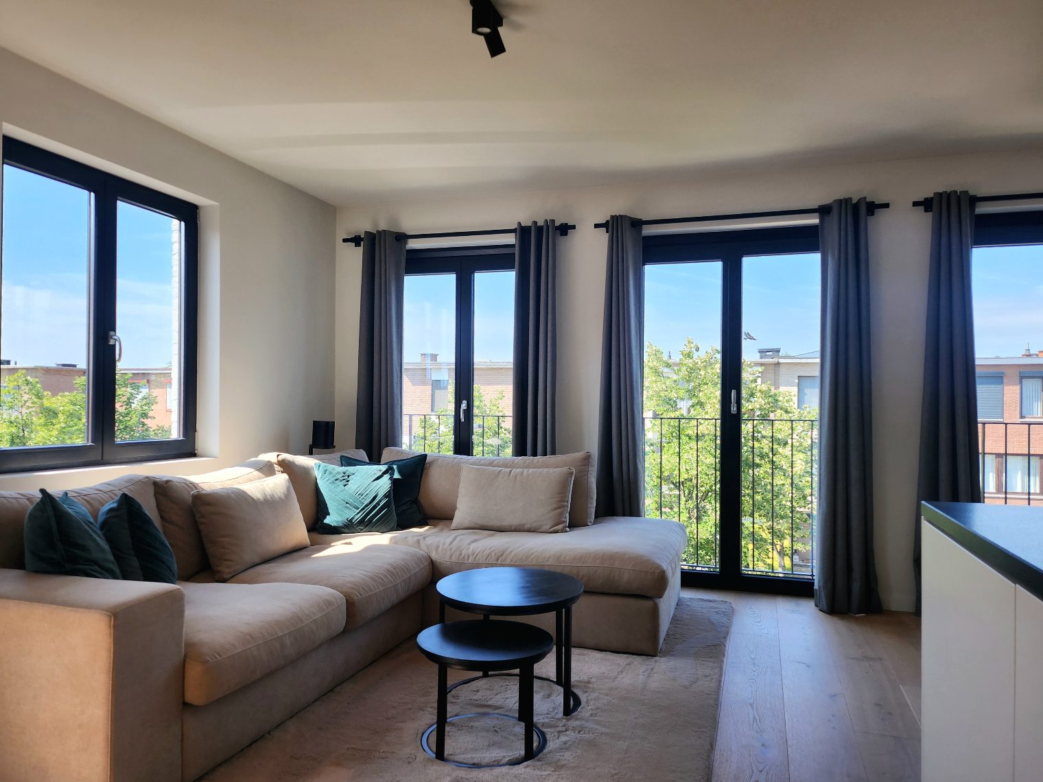 Appartement te huur in Brasschaat met 2 slaapkamers - foto 2