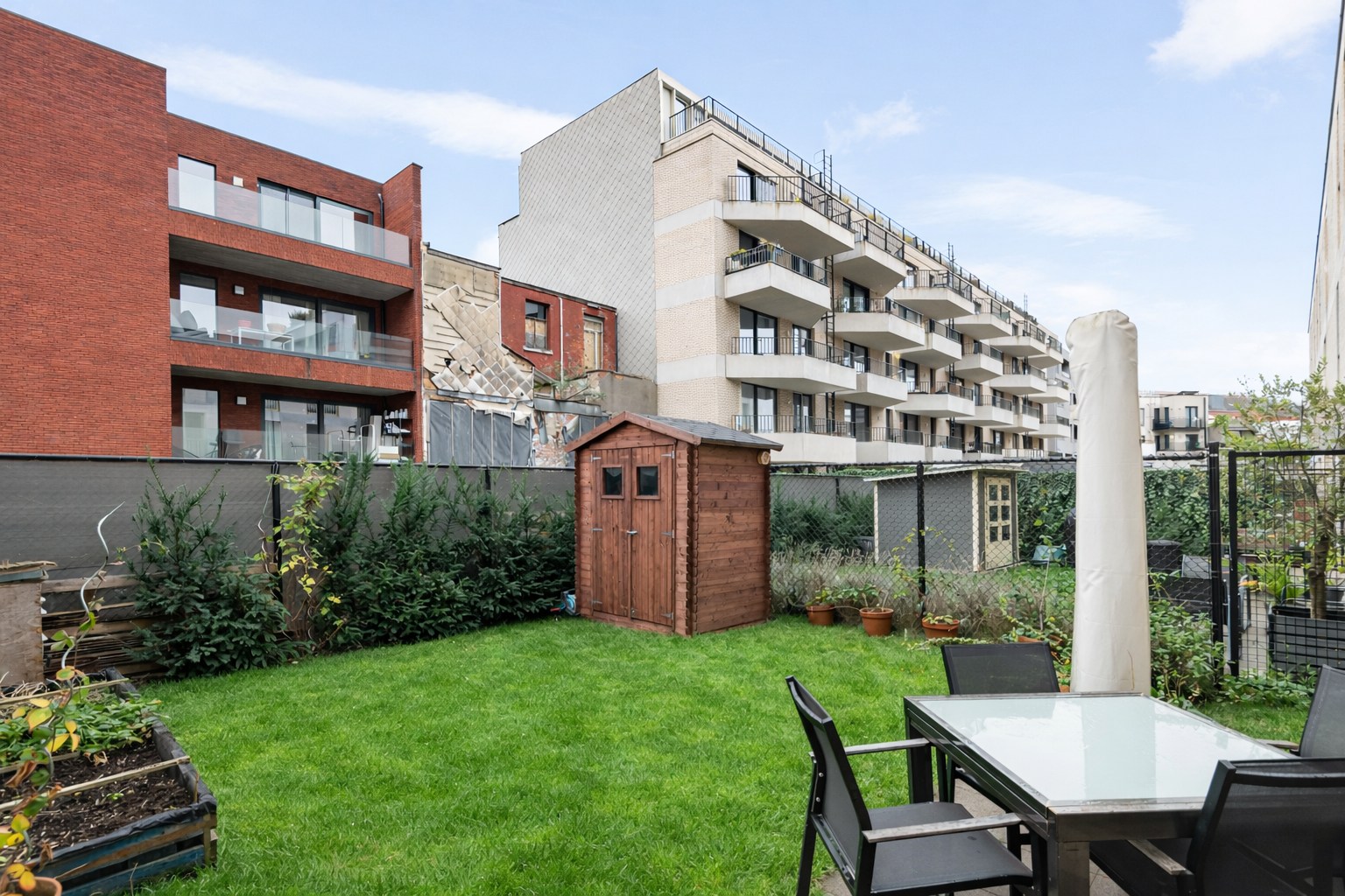 Instapklare duplex-woning met tuin nabij Park Spoor Noord! - foto 2