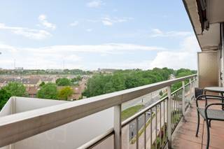 Leuk en ruim appartement op de 6de verdieping met veel lichtinval, 2 terrassen en prachtig panoramisch zichtVeel lichtinval en open gevoel | Vlakbij...