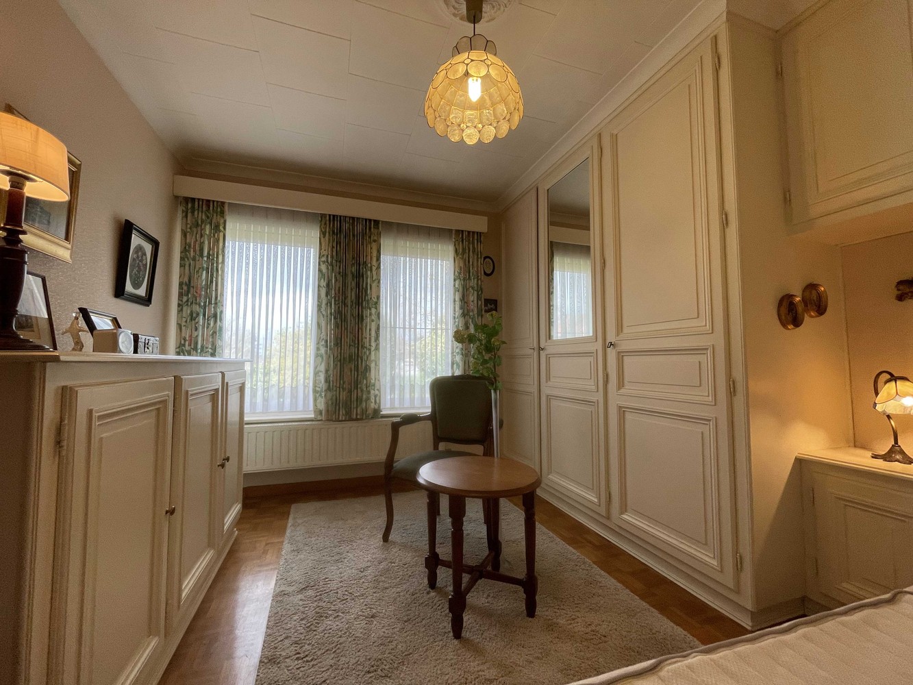 Charmante woning met grote tuin - foto 3