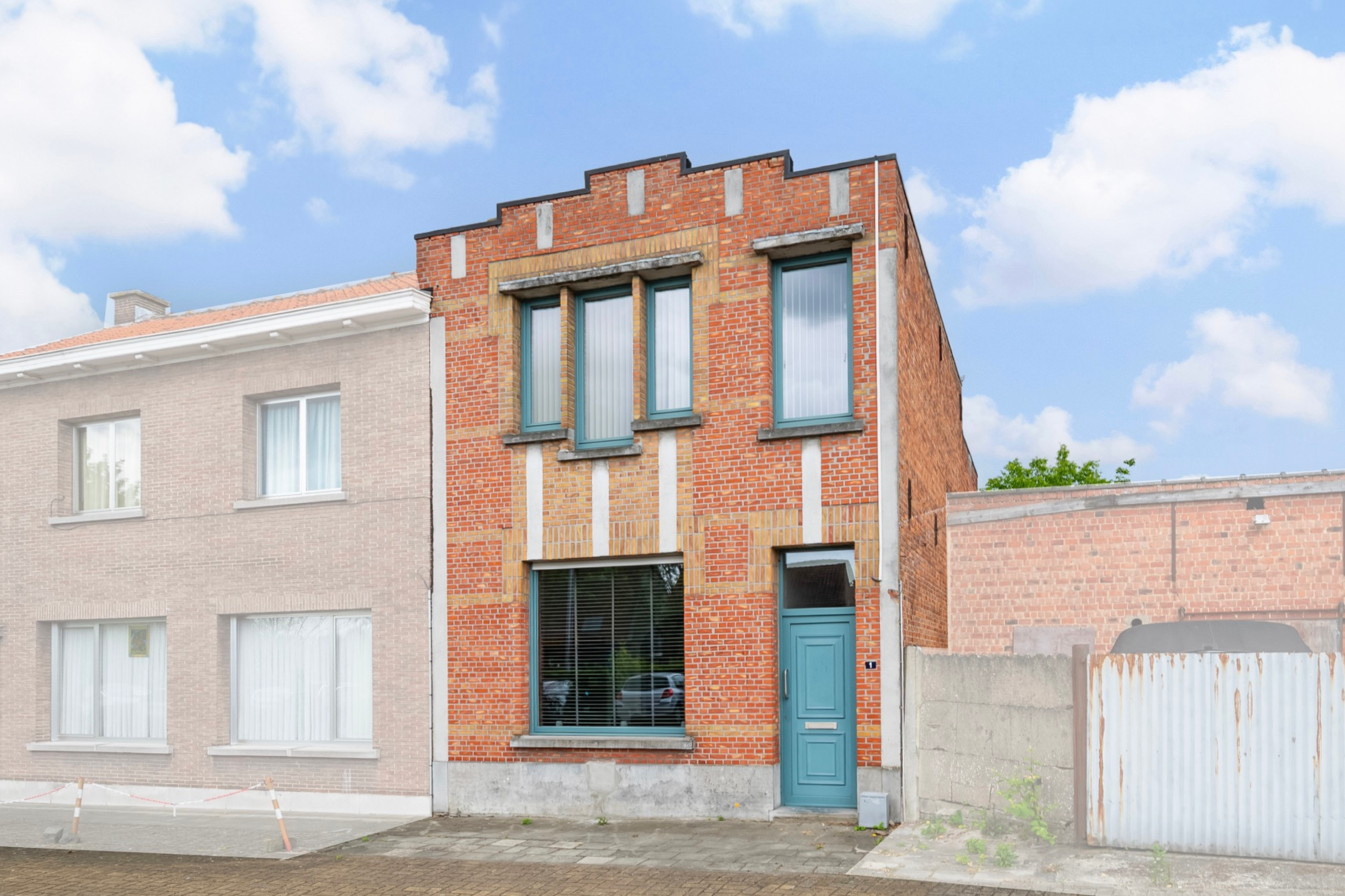 Uiterst charmante woning met 2 slaapkamers in het centrum van Belsele. - foto 1