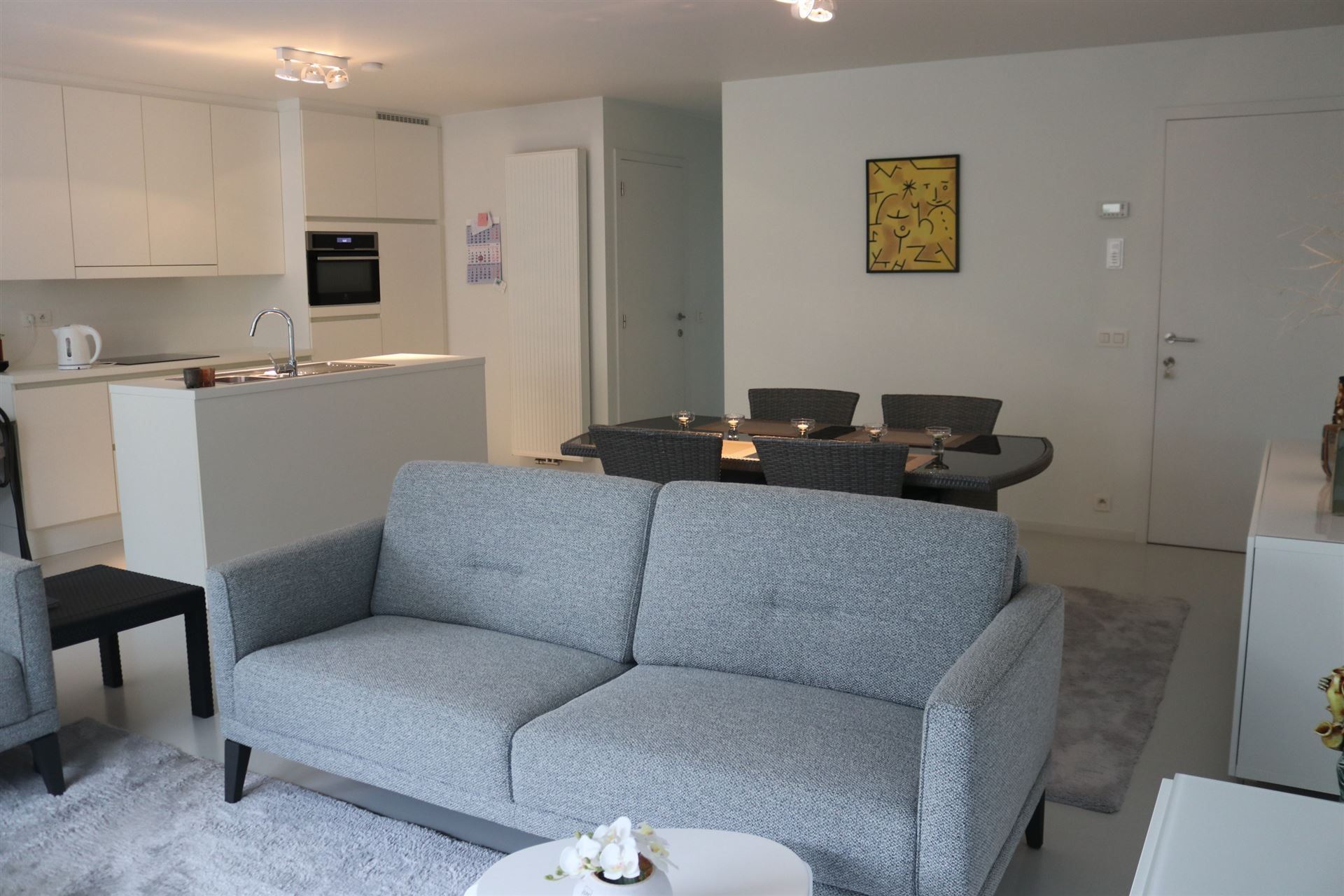Modern appartement met 1 slaapkamer en terras - foto 4
