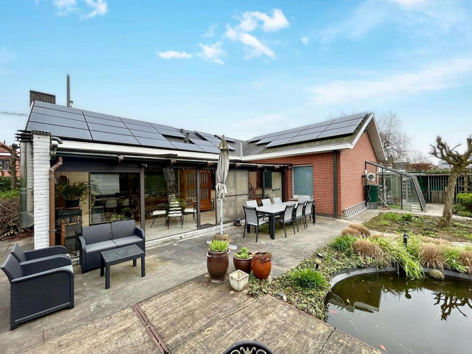 Rustig gelegen villa met 3 slpks, dubbele garage en tuin - foto 3